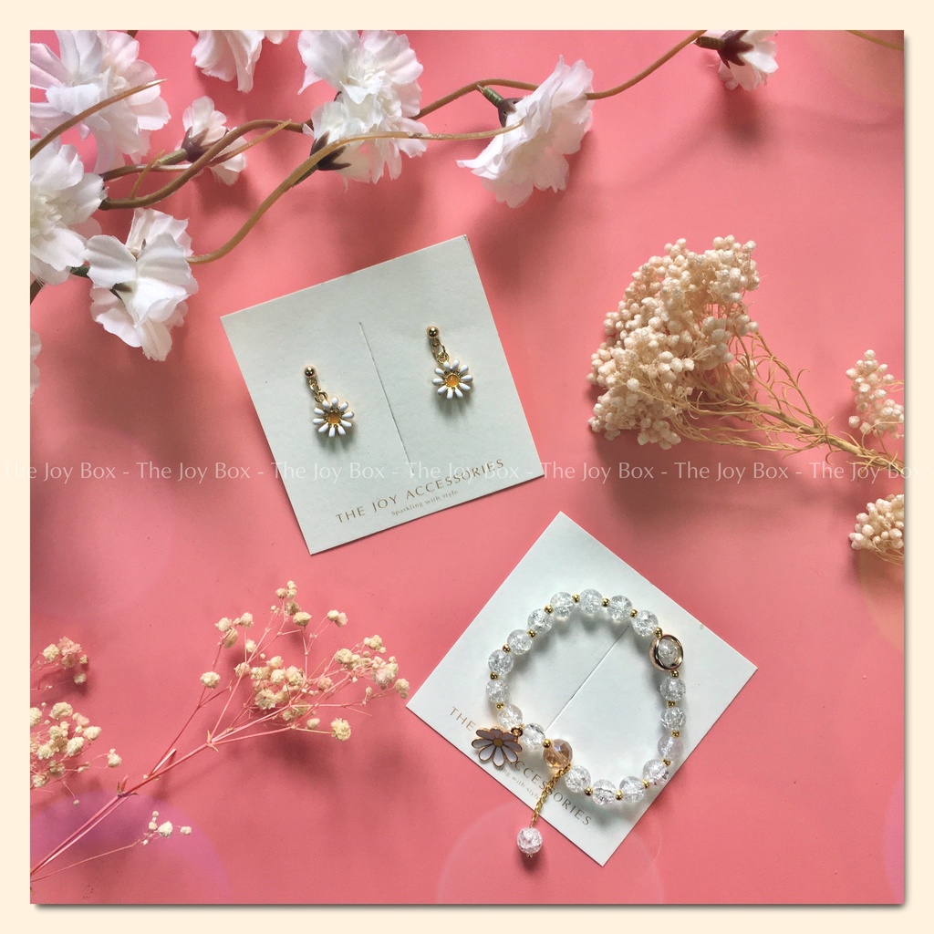 Quà tặng bạn nữ DAISY -  Combo sổ, bình nước, scrunchies chủ đề hoa cúc tặng bé gái, bạn gái, cô bạn thân THE JOY BOX