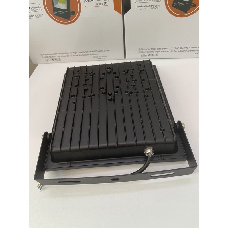 Đèn Pha điện 100W sáng đẹp chất lượng 1 đổi 1 trong 1 năm | BigBuy360 - bigbuy360.vn