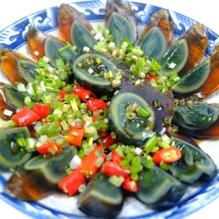 Trứng gà /vịt Bắc Thảo ( Đen / Vàng )