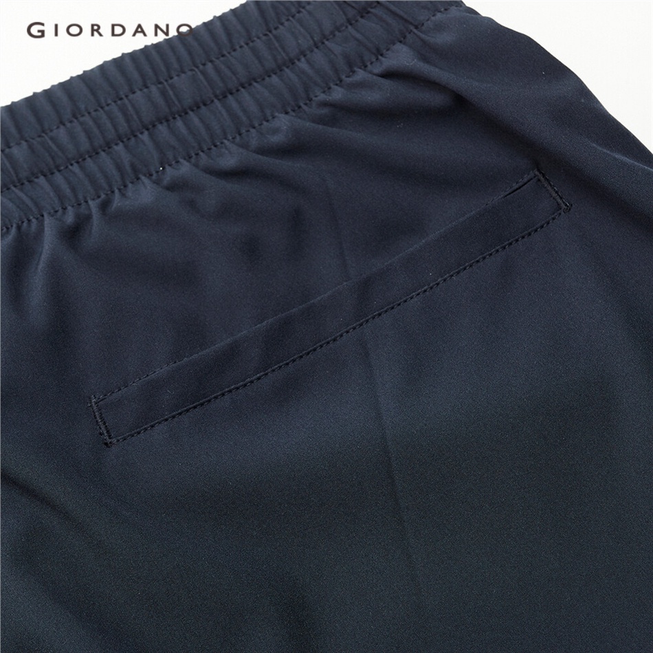 Quần jogger GIORDANO 13111022 co giãn trọng lượng nhẹ dành cho nam