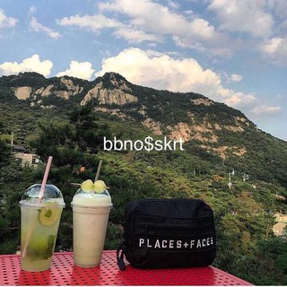 Túi chữ thêu Places Faces đen