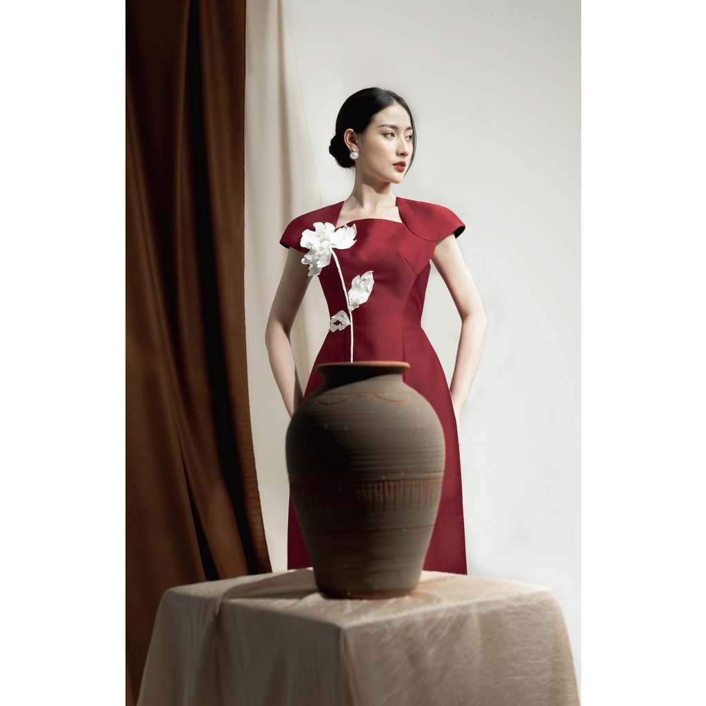 Áo Dài Cách Tân Nhật Khuê Đính Hoa Thủ Công