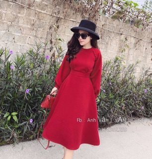 Đầm đỏ xoè khuy bọc