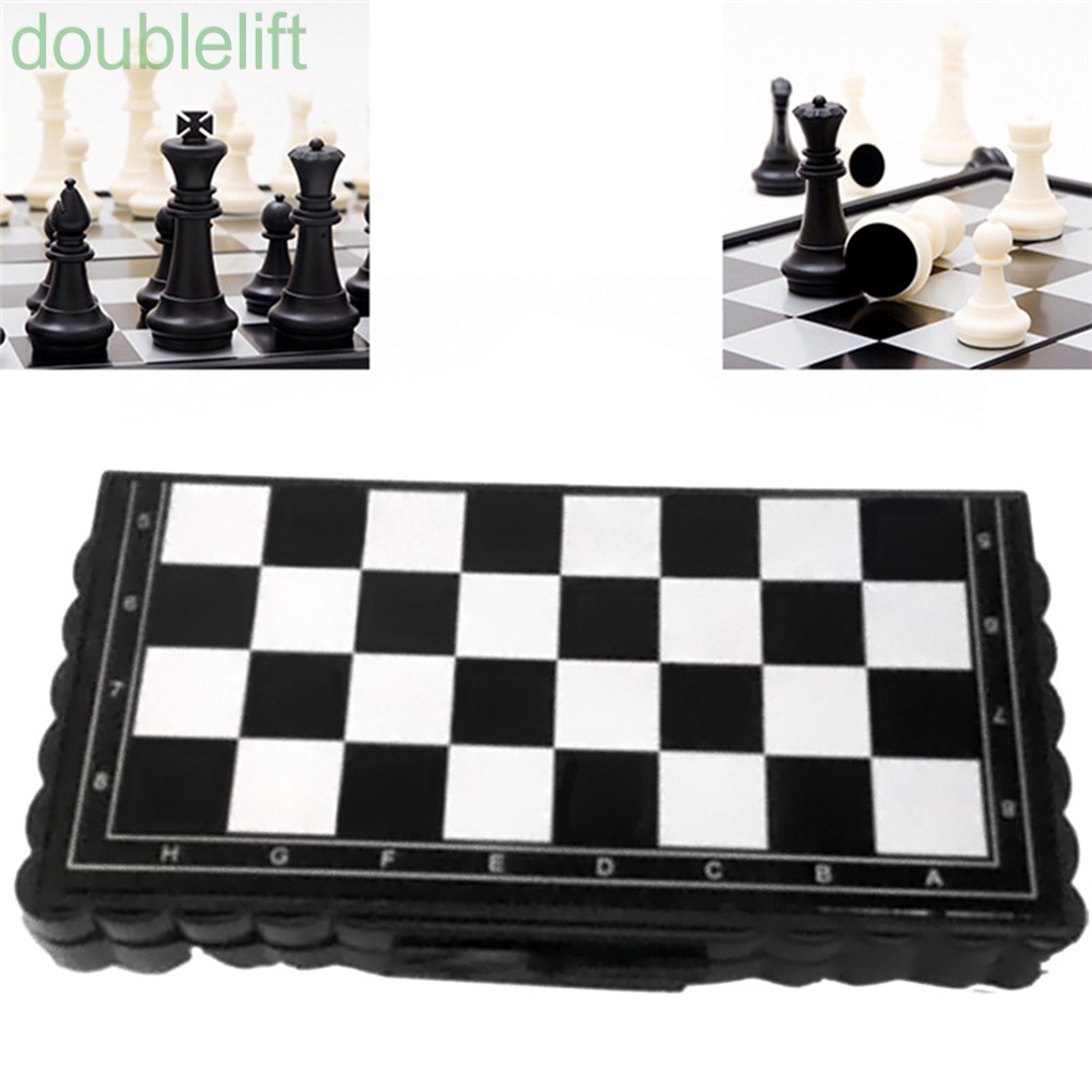 Bộ bàn cờ vua mini bằng nhựa gấp gọn tiện dụng cho trẻ em