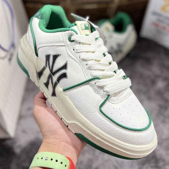 Giày MLB Chunky Liner New York Yankees ‘White Black’