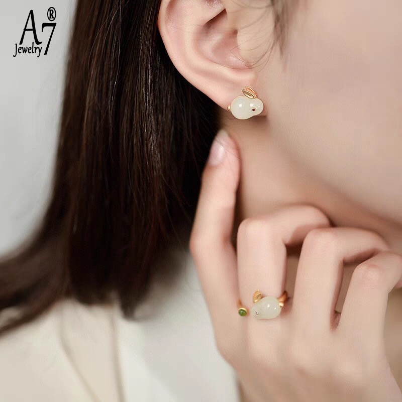 Bộ Vòng cổ + nhẫn + bông tai đính ngọc bích