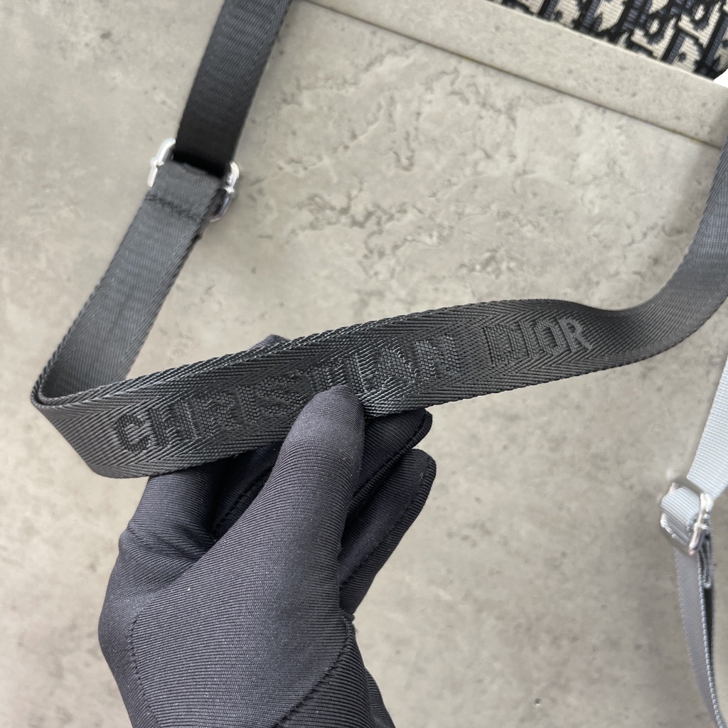 Túi đeo Túi đeo chéo mini bag Dior các mẫu fullbox