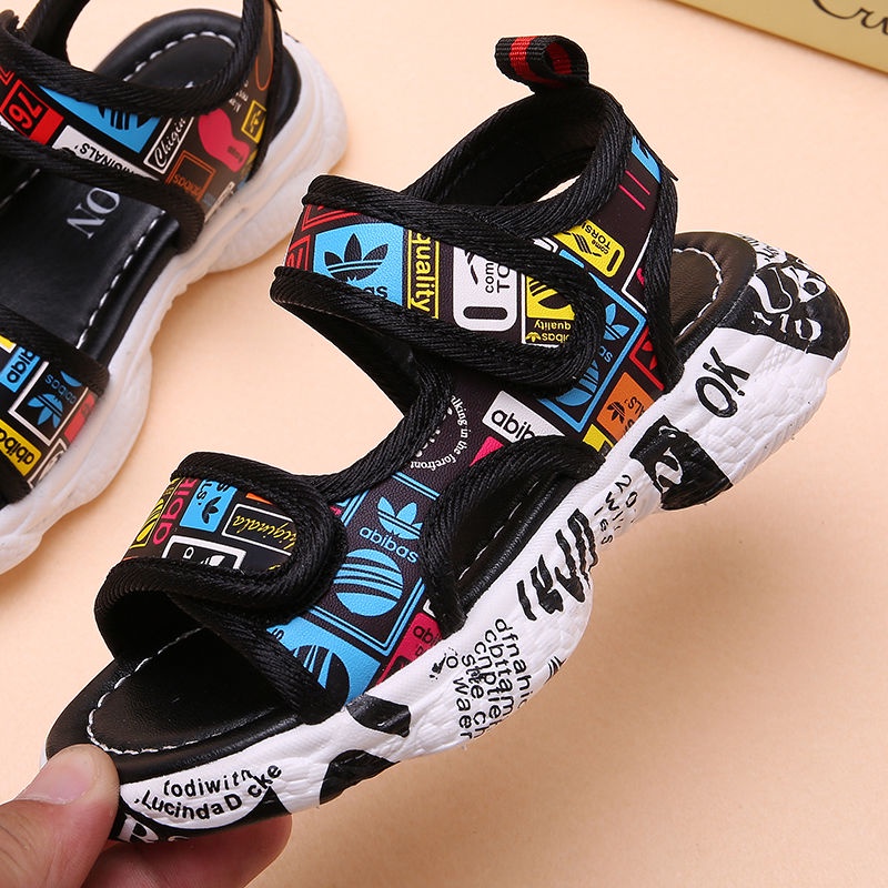 Giày Sandal Đế Mềm Chống Trượt Phong Cách Mới 2022 Cho Bé Trai