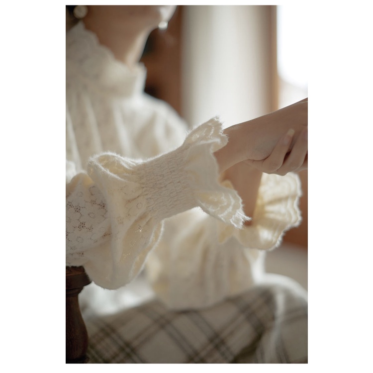 Áo ren tay loe cổ đứng phong cách retro