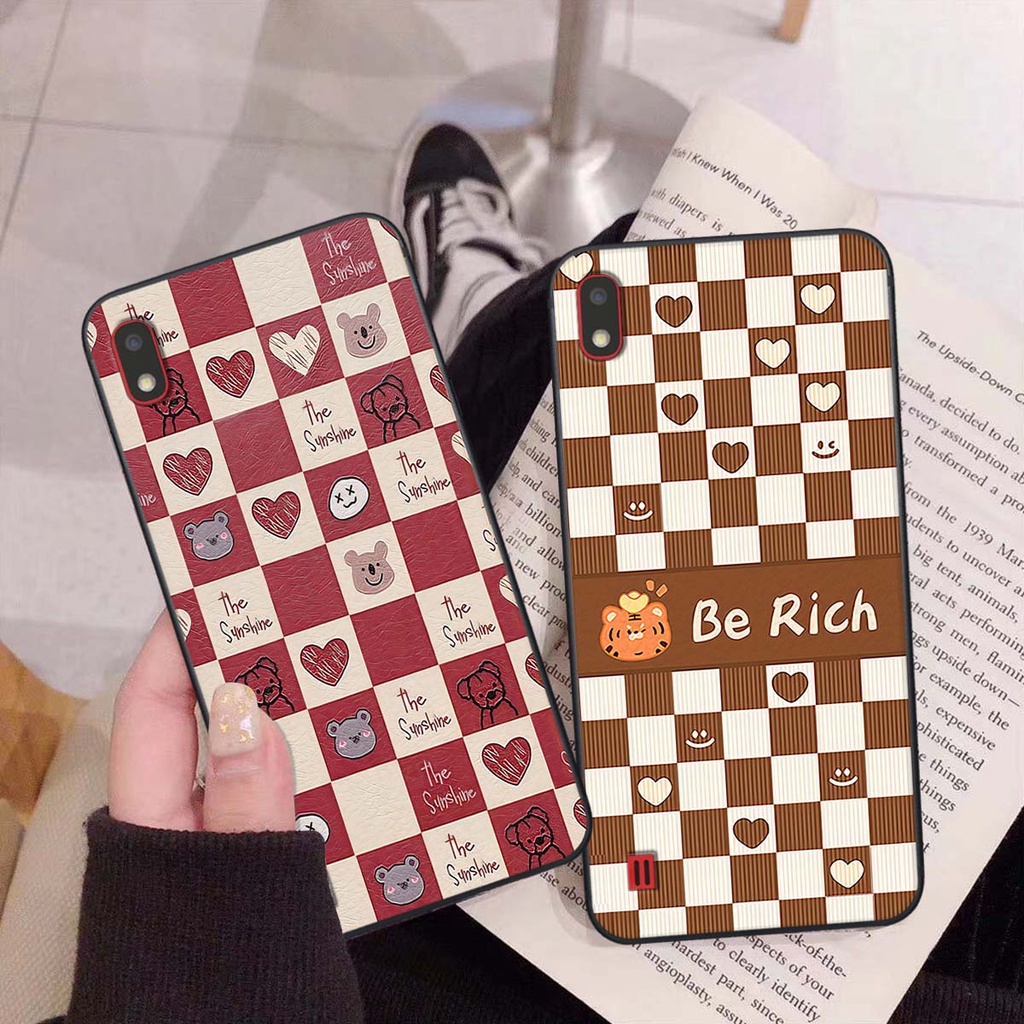Ốp Samsung A10 / M10 gấu Bear rick caro vuông thời trang siêu đẹp