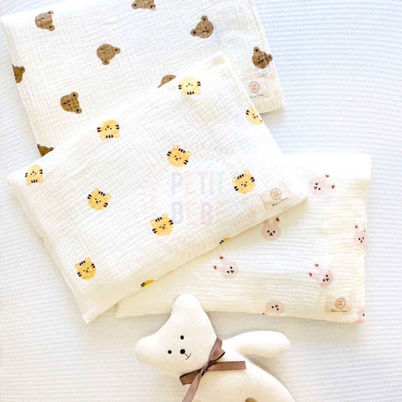 Gối mỏng lót đầu bé từ sơ sinh muslin thấm hút thoáng khí, thỏ gấu siêu xinh