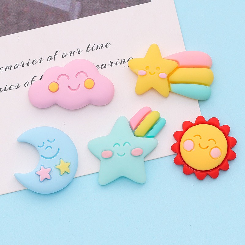 Charm (C499) slime/ Dụng Cụ Charm Trang Trí [Ko Keo &amp; Nút] Họa Tiết Mặt Trời &amp; Ngôi Sao
