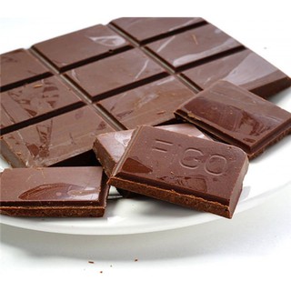 [ĂN LÀ NGHIỆN] SOCOLA SỮA NHÂN DỪA 50% CACAO FIGO 20G