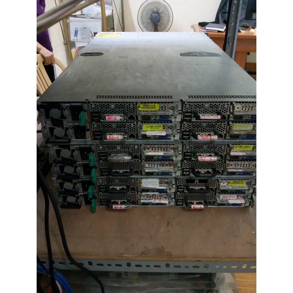 Máy chủ Dell C6100 Blade server Bearbone - 2U 4 nodes socket 1366 siêu bền, đa dụng, linh hoạt và mạnh mẽ