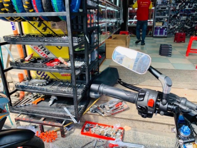 Kính H2C chính hãng gắn mọi loại xe