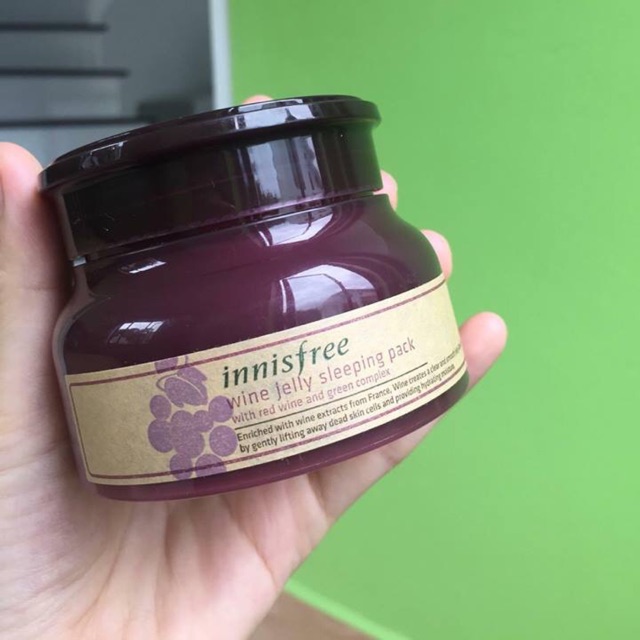 Mặt Nạ Ngủ Thạch Rượu Vang Innisfree Wine Jelly Sleeping Pack