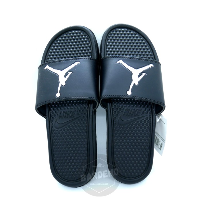 Giày Thể Thao Nike Benassi Air Jordan - 43 Năng Động Thời Trang