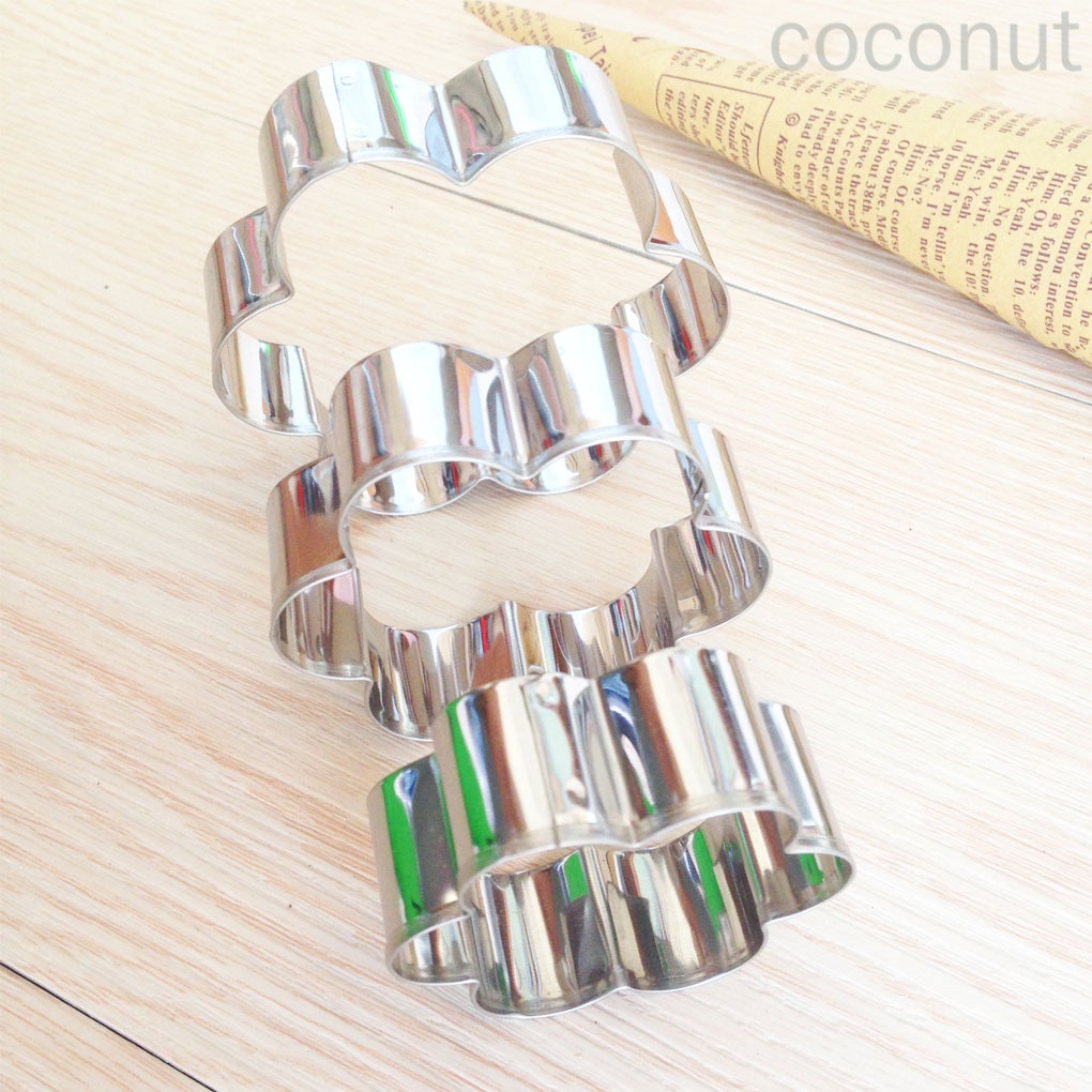 Bộ 12 Khuôn Làm Bánh Bằng Thép Không Gỉ Hình Tròn / Ngôi Sao / Trái Tim / Bông Hoa