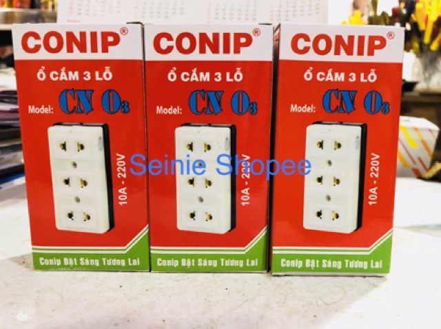 Ổ cắm điện 3 lỗ có đèn Conip CN03