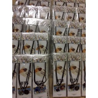 Vòng cổ BTS ( 1 đôi)