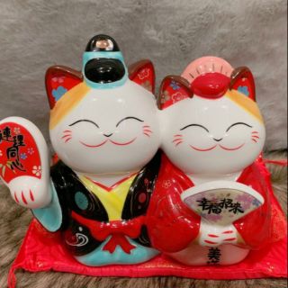 MÈO SỨ UYÊN ƯƠNG