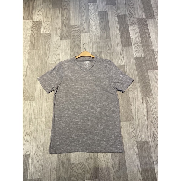 Áo phông gap cotton cổ tim nam