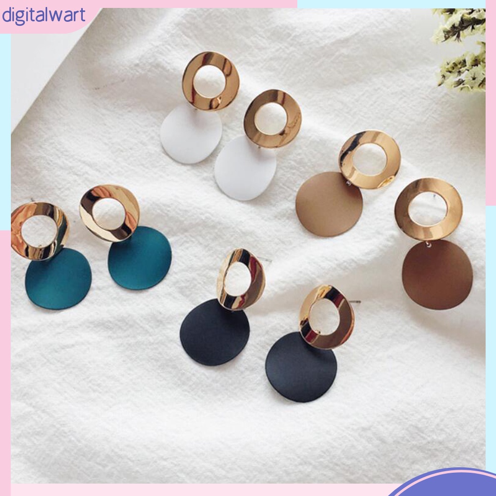 Hoa tai dáng dài thời trang phong cách cho nữ