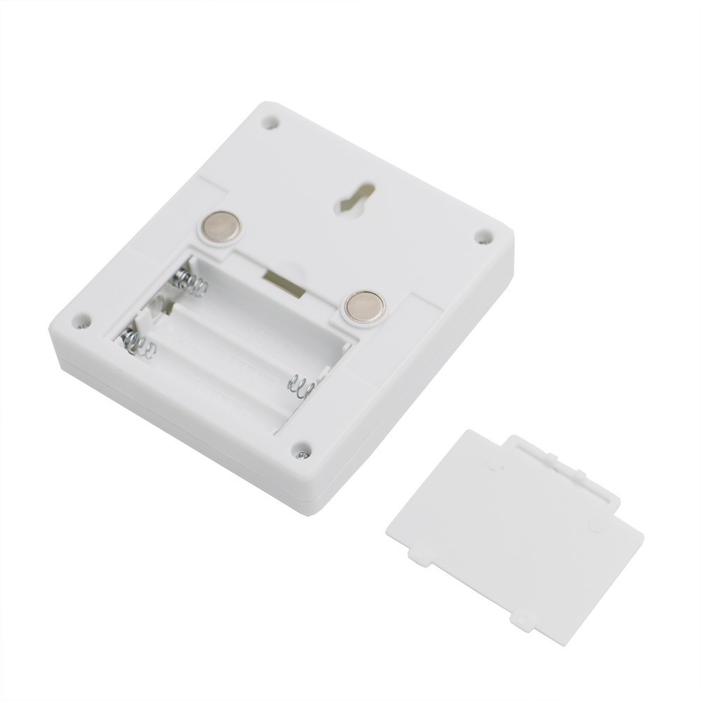 Đèn LED treo tường dùng pin không dây