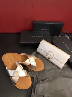 Dép charles & keith