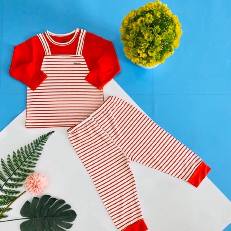 Bộ Avaler sợi tre dài tay hoạ tiết yếm kẻ sọc