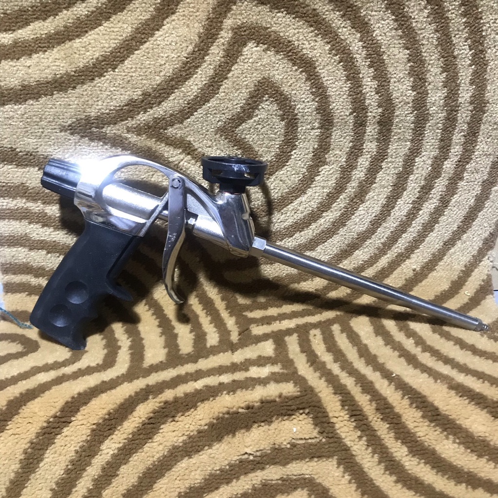 Dụng cụ thi công xịt keo bọt nở Foam