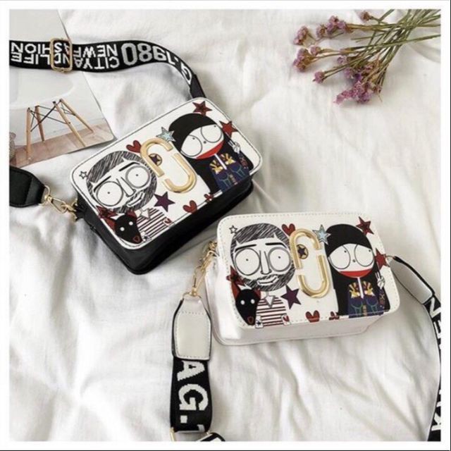 Túi Đeo Chéo - 2 CÔ GÁI NGỘ NGHĨNH | BigBuy360 - bigbuy360.vn