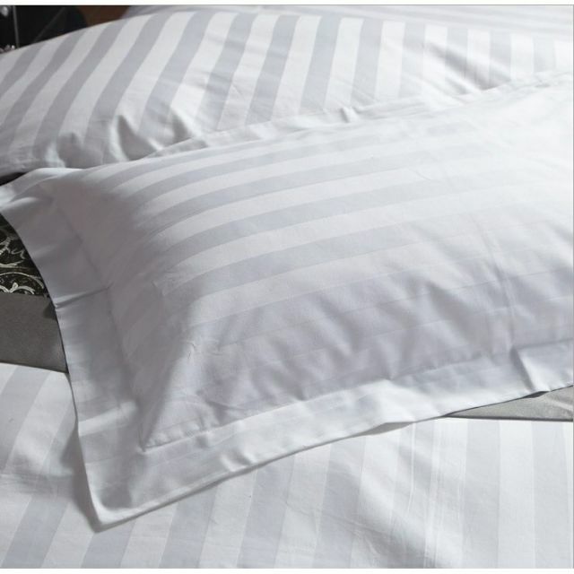 Vỏ gối Cotton CVC Trắng Sọc khách sạn ,nhà nghỉ, gia đình đủ kích thước