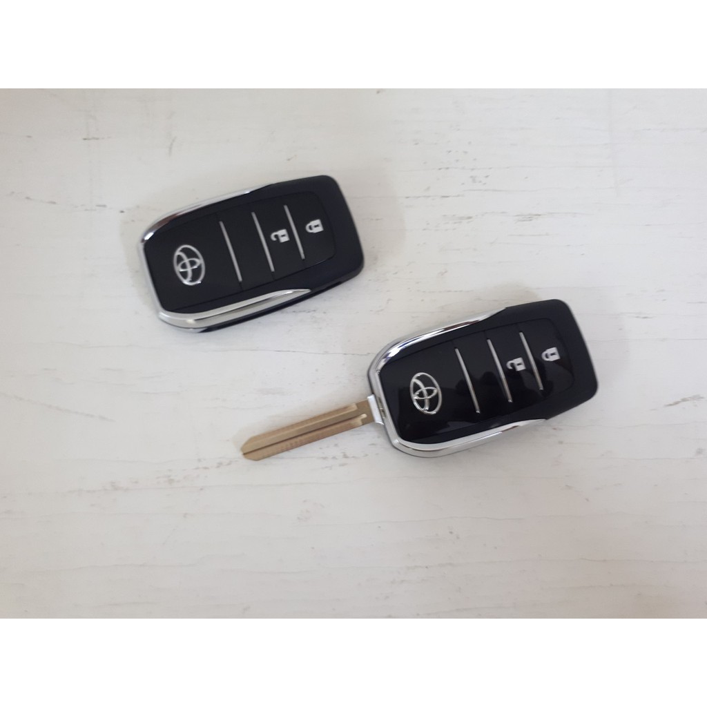 [Vỏ Chìa Khóa Toyota] Vỏ Chìa Khóa Gập 2 Nút Cho Xe Ô Tô Toyota Các Dòng Camry, Yaris, Crolla Altis, Innova và Vios