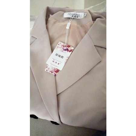 Áo blazer 2 lớp dặn có lót vai lên form cực đẹp đủ size | BigBuy360 - bigbuy360.vn