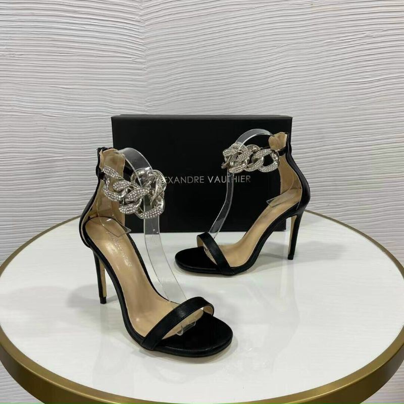 it(ẢNH THẬT) Sandal 10p Quai Xích To Dây Mảnh Basic Da Mềm Êm Fullbox