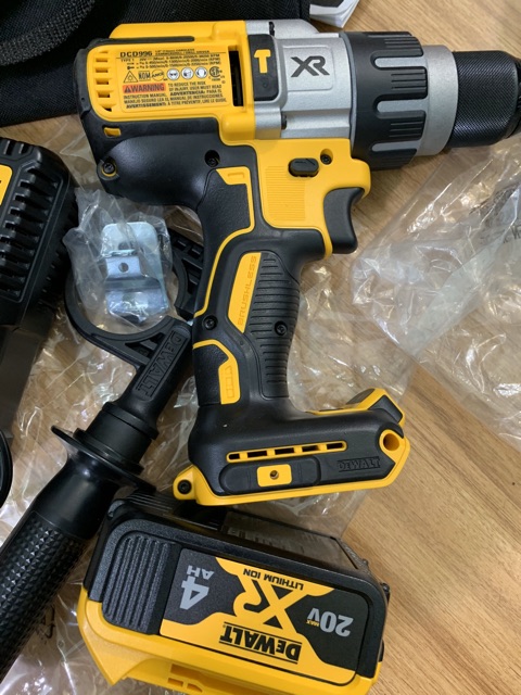 Máy khoan pin Dewalt DCK996