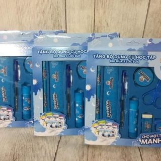Bộ dụng cụ đồ dùng học tập cho bé