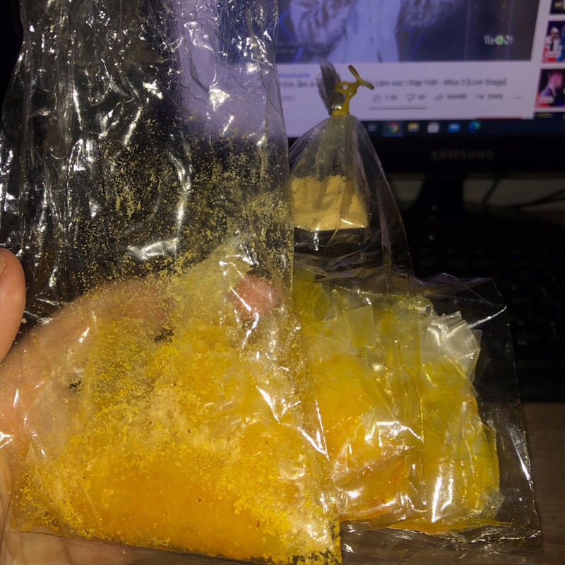 Xâu Bánh Tráng Muối Bột Tuổi Thơ