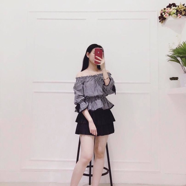 Áo caro bẹt vai