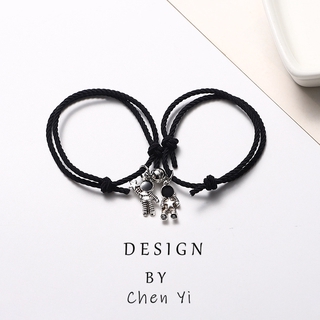 Bộ 2 Vòng Tay Kim Loại Mặt Hình Phi Hành Gia Đáng Yêu