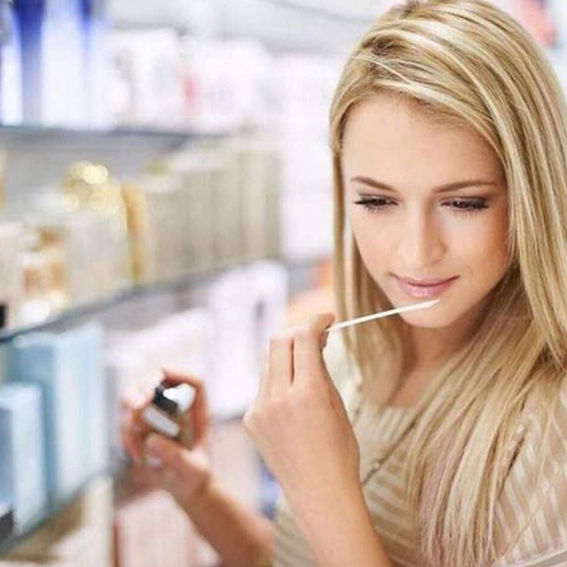 [COMBO 10 QUE] GIẤY THỬ MÙI NƯỚC HOA HÀNG CHUẨN TIỆN DỤNG | Thế Giới Skin Care