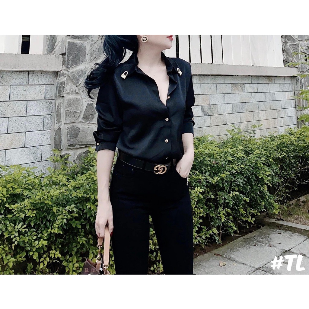 [Mã FAMARAL1 giảm 10K đơn 50K] ÁO SƠ MI LỤA ĐEN KHUY ĐỒNG CHO NỮ