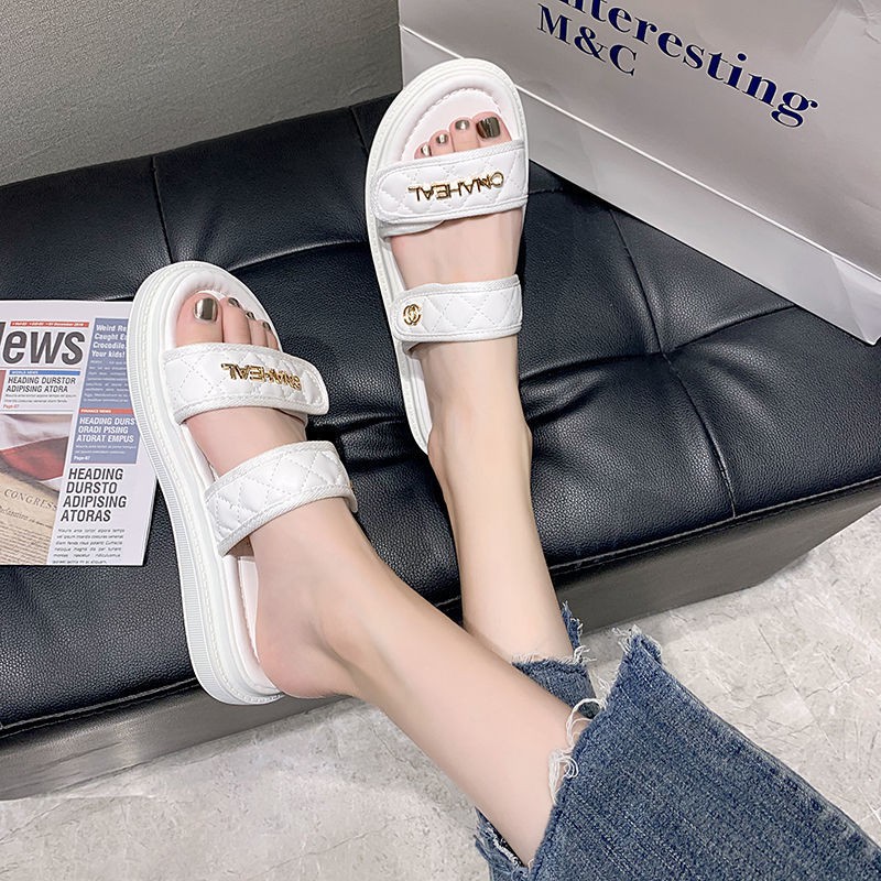 ▼Xiaoxiangfeng slippers women s summer fashion wear 2021 new student net celebrity wild sponge cake platform word sandals tide
