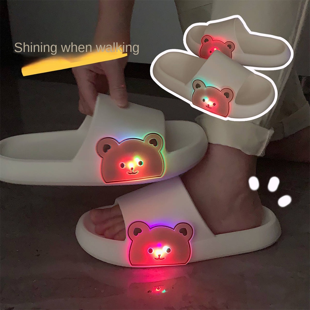 Dép Quai Ngang Đế Dày Bằng Xốp eva dép phát sáng cho nữ Dạ Quang Hình Gấu Dễ Thương Thời Trang Mùa Hè Dành Cho Bạn Nữ Mang Trong Nhà Sinh Viên drag