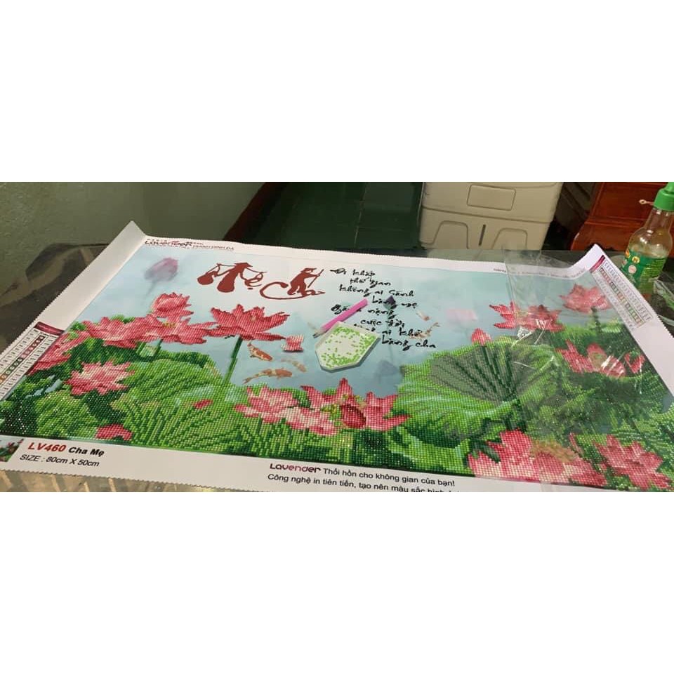Tranh đính đá Cha Mẹ KT: 80x50cm - tranh chưa gắn đá