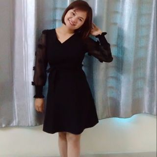 Váy len tay bồng