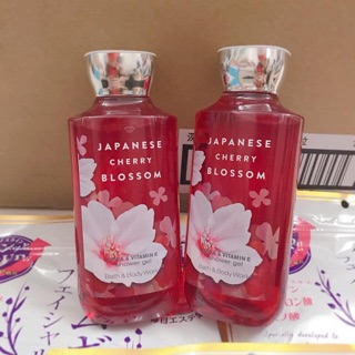 Sữa tắm Cherry Blossom