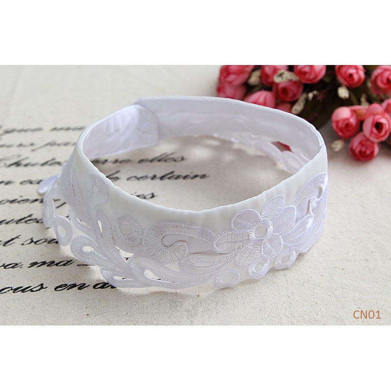 Cổ áo tháo rời đính đá - Mã CN01