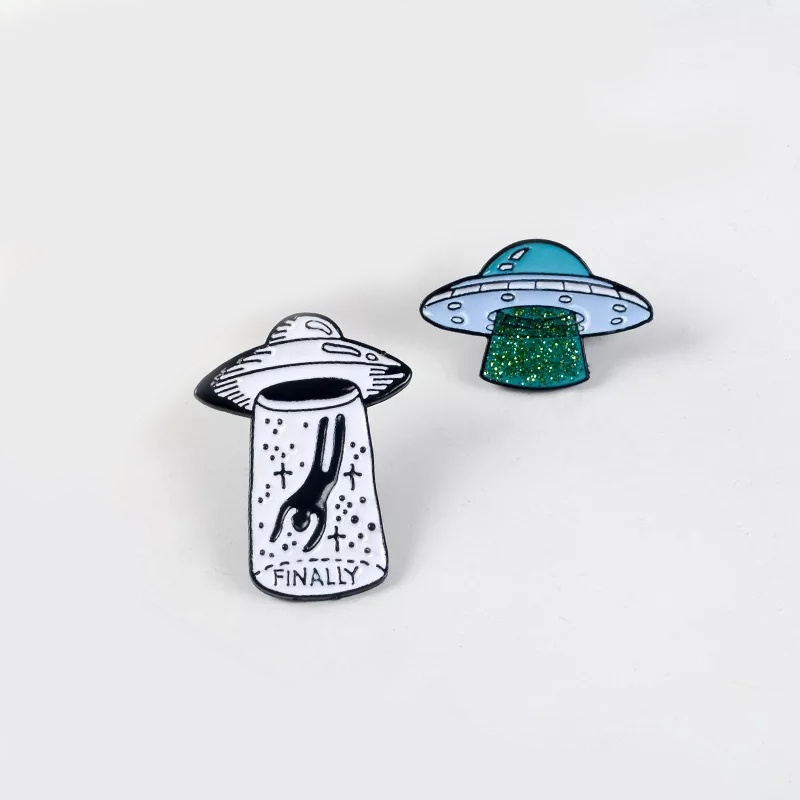Pin cài áo đĩa bay UFO - GC033